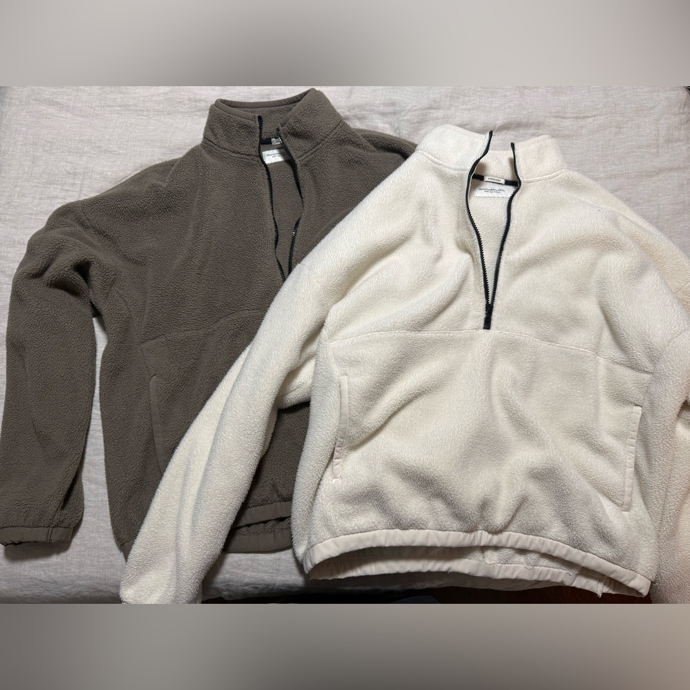 Abercrombie & Fitch Men's Zip Up Sweater - Cream and Brown